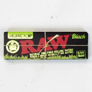 RAW Black Organic Hemp – Rolling Paper – 1 1/4